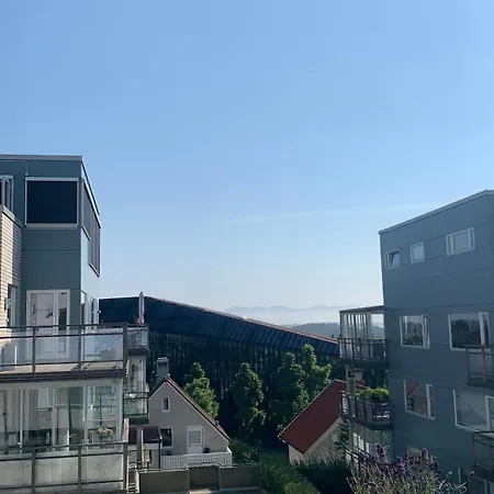 Fjord View - Balcony & Parking, Near Ons *